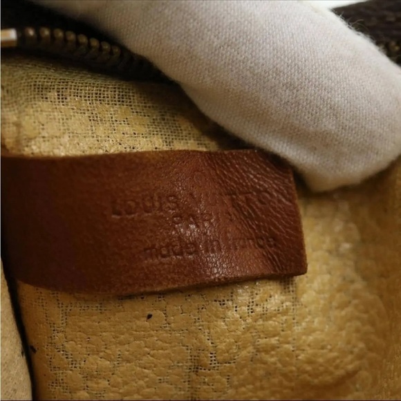 LOUIS VUITTON Monogram Poche Toilette 26 Pouch Vintage M47542 LV Auth bs1545 - Picture 15 of 16